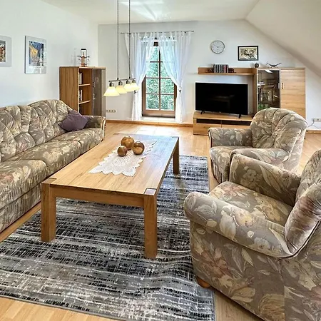 3 Bedroom Lovely In Apartment Kargow